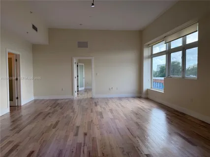 $3,400 | 6701 Biscayne Boulevard, Unit 303, Miami, FL 33138