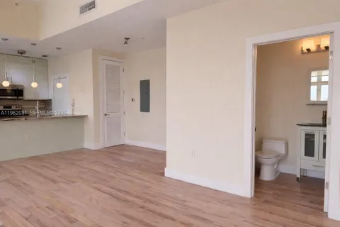 $3,250 | 6701 Biscayne Boulevard, Unit 303, Miami, FL 33138