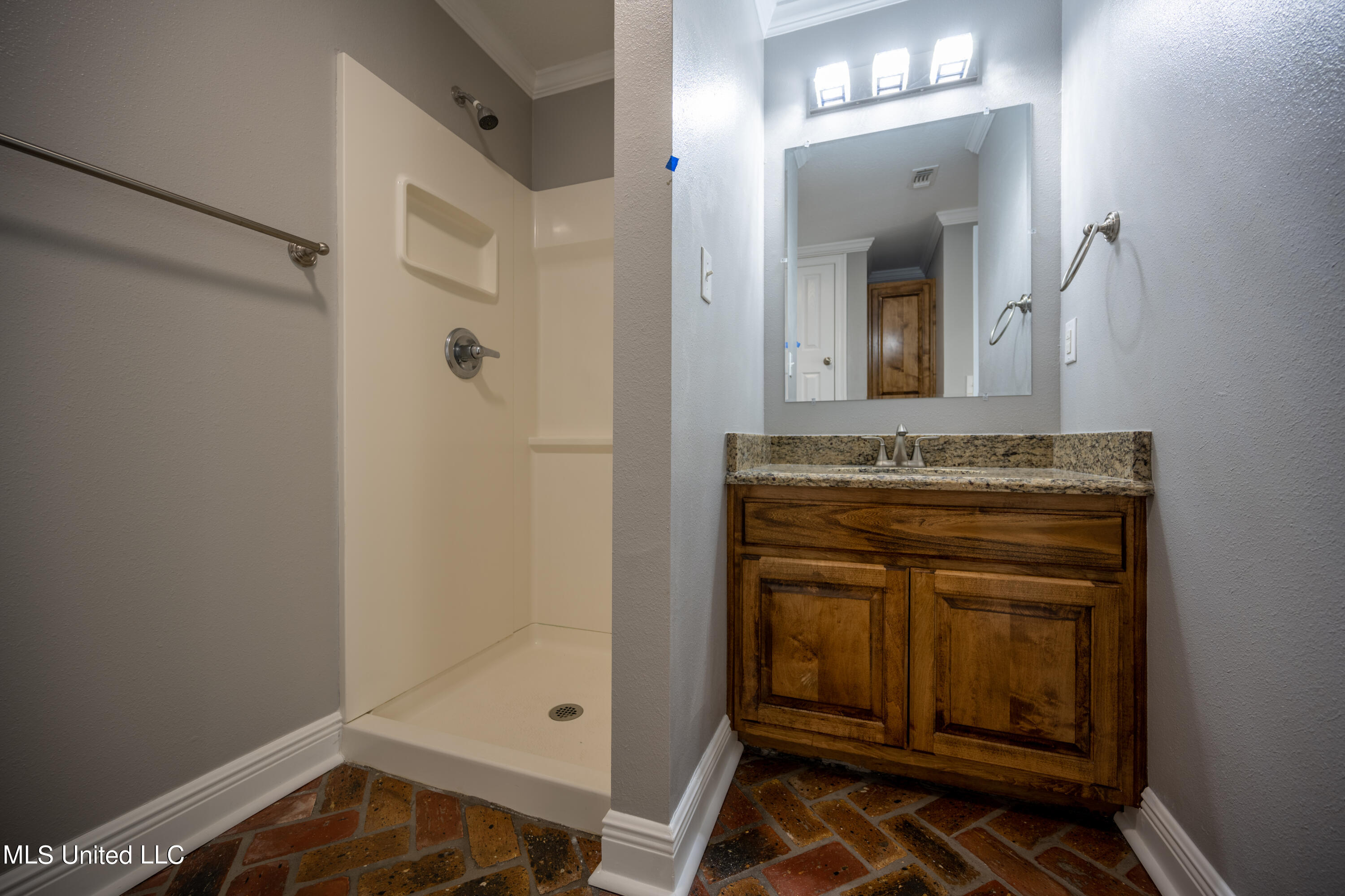 4115 8th Street Gulfport, MS 39501 - Photo 11 of 40 DSC_2509-HDR
