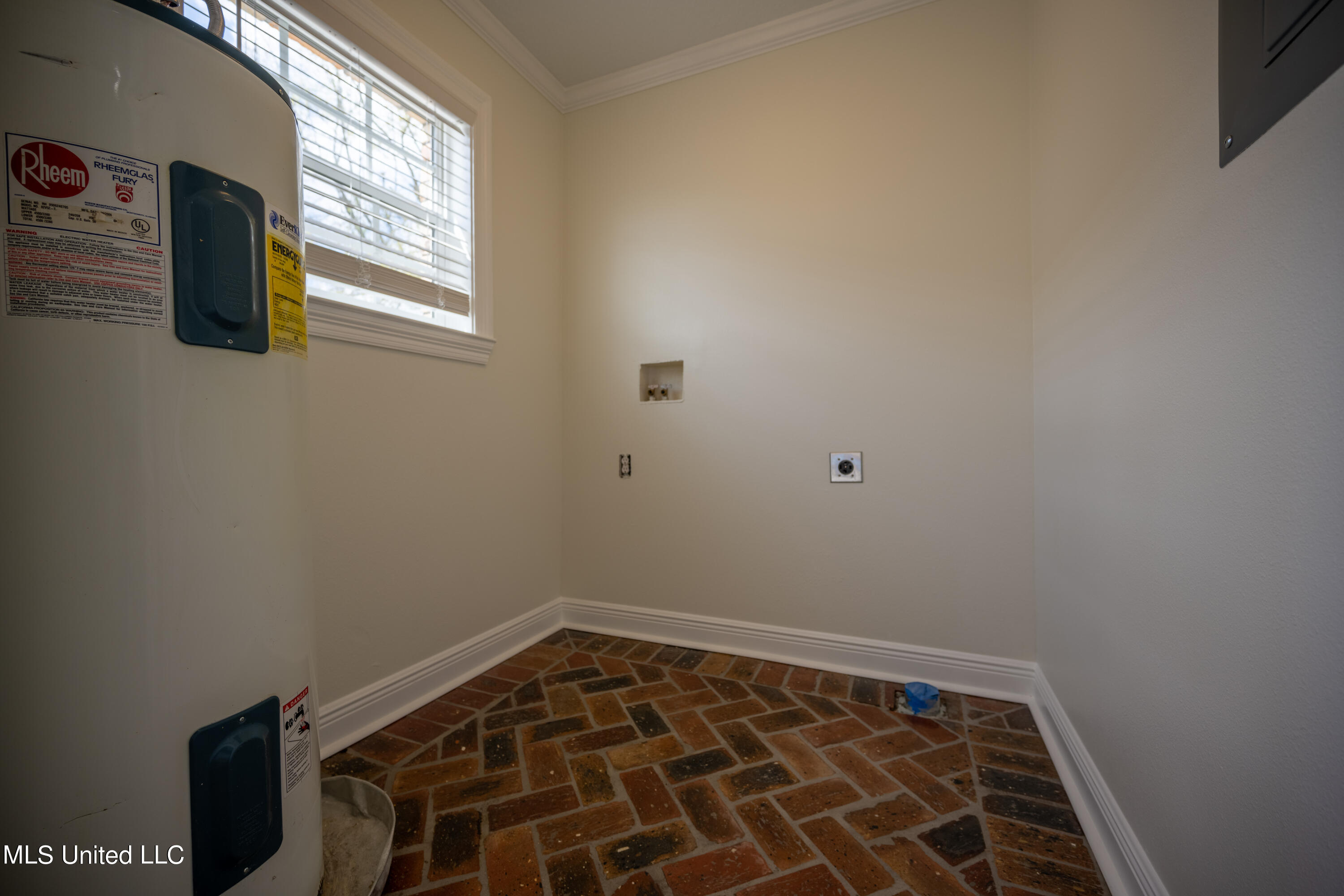 4115 8th Street Gulfport, MS 39501 - Photo 6 of 40 DSC_2489-HDR