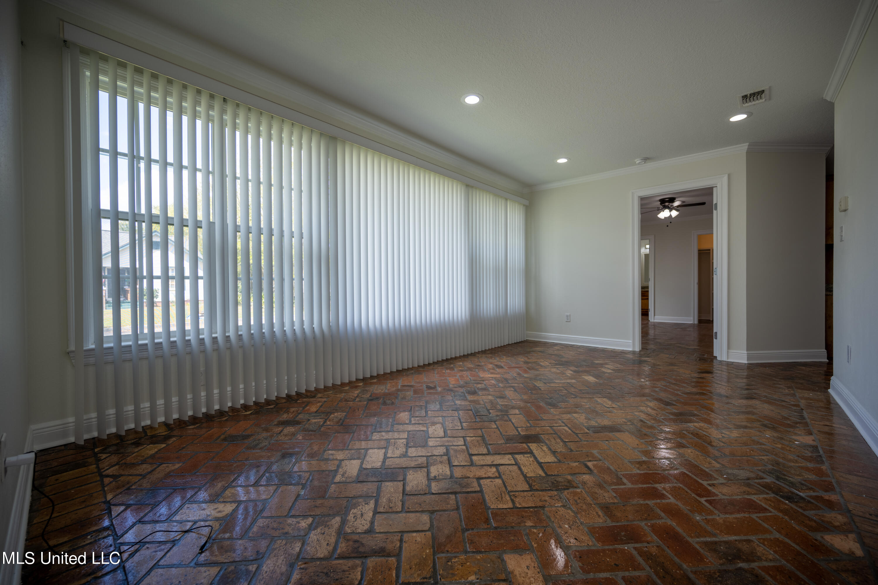 4115 8th Street Gulfport, MS 39501 - Photo 7 of 40 DSC_2494-HDR