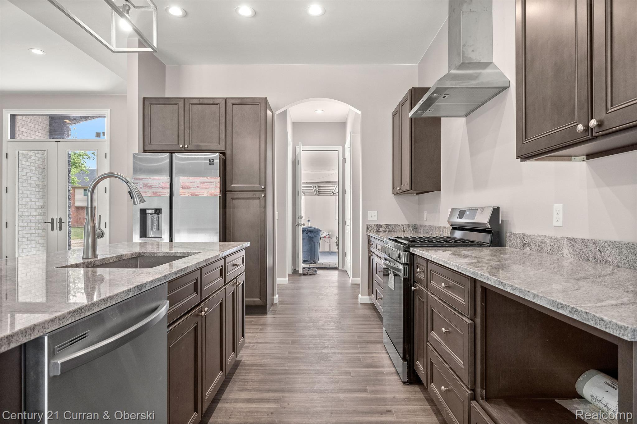24880 Farmbrook Road Southfield, MI 48034 - Photo 12 of 56 Gallery Image 12