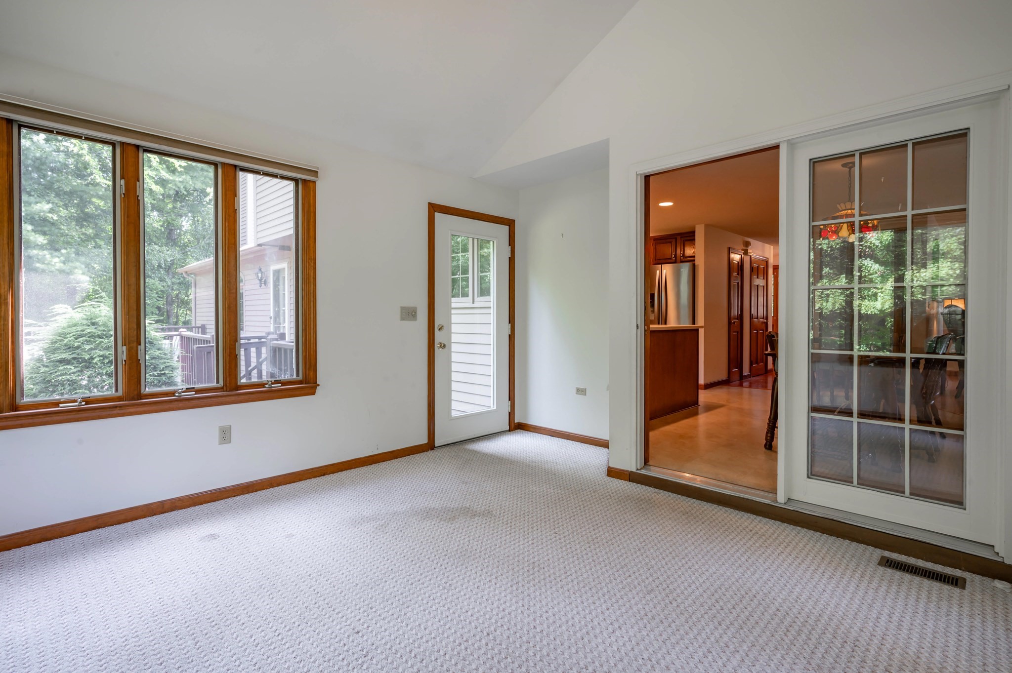 3 Clark Road Nashua, NH 03062 - Photo 16 of 42 Gallery Image 16