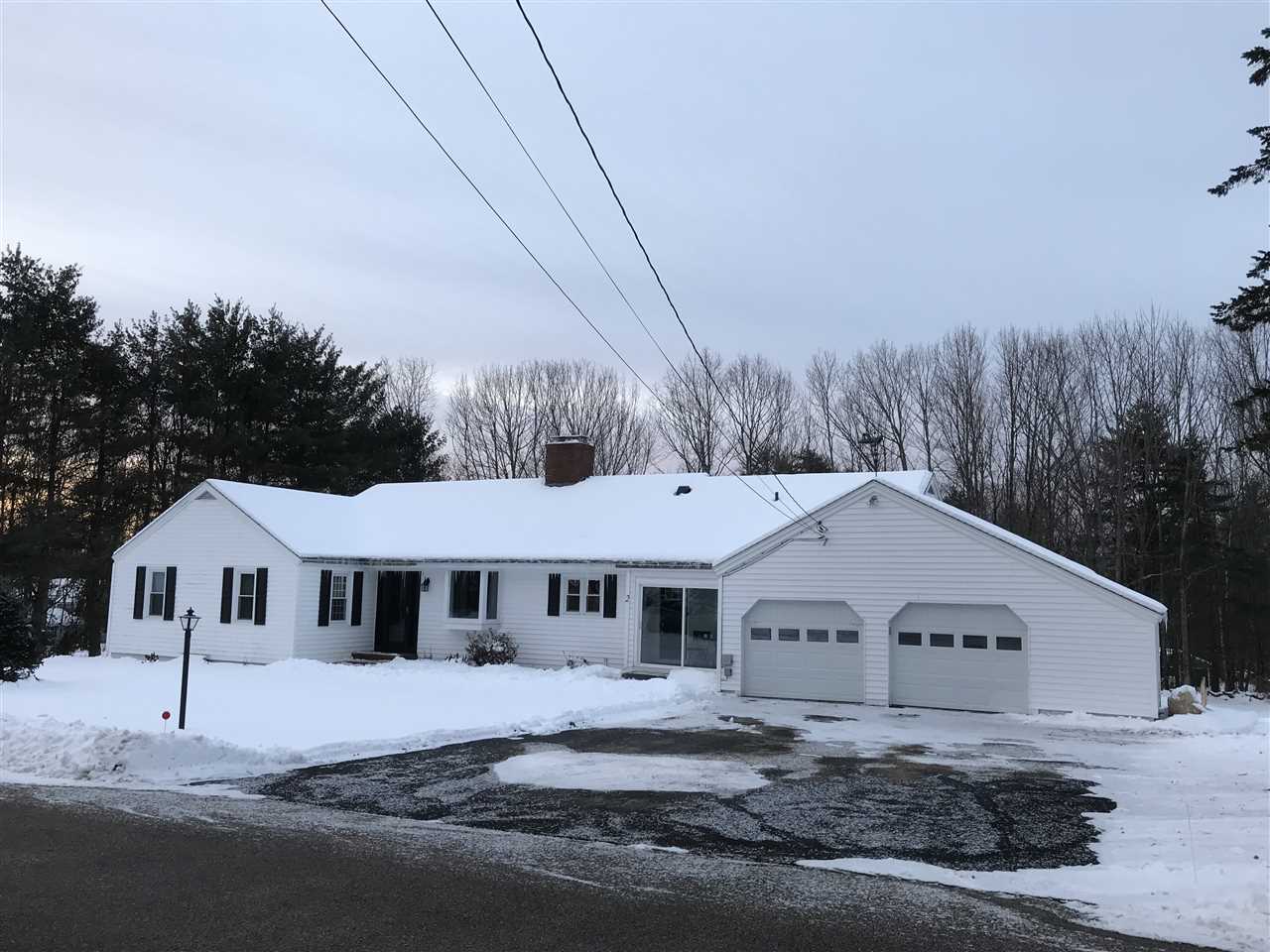 2 Cricket Hill Road Wolfeboro, NH 03894 - Photo 3 of 11 Gallery Image 3