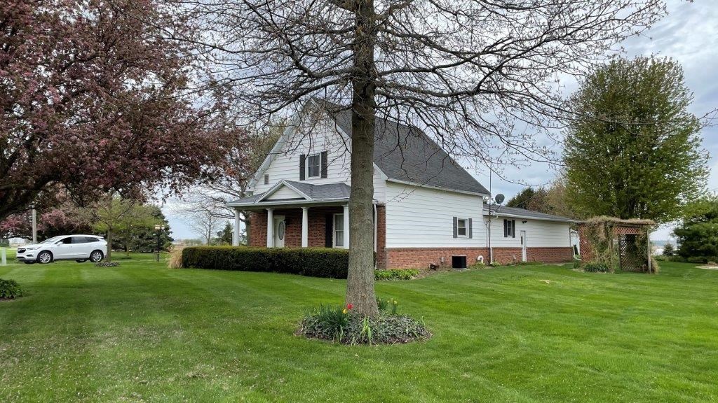 8150 Highway 25 Rochester, IN 46975 - Photo 3 of 18