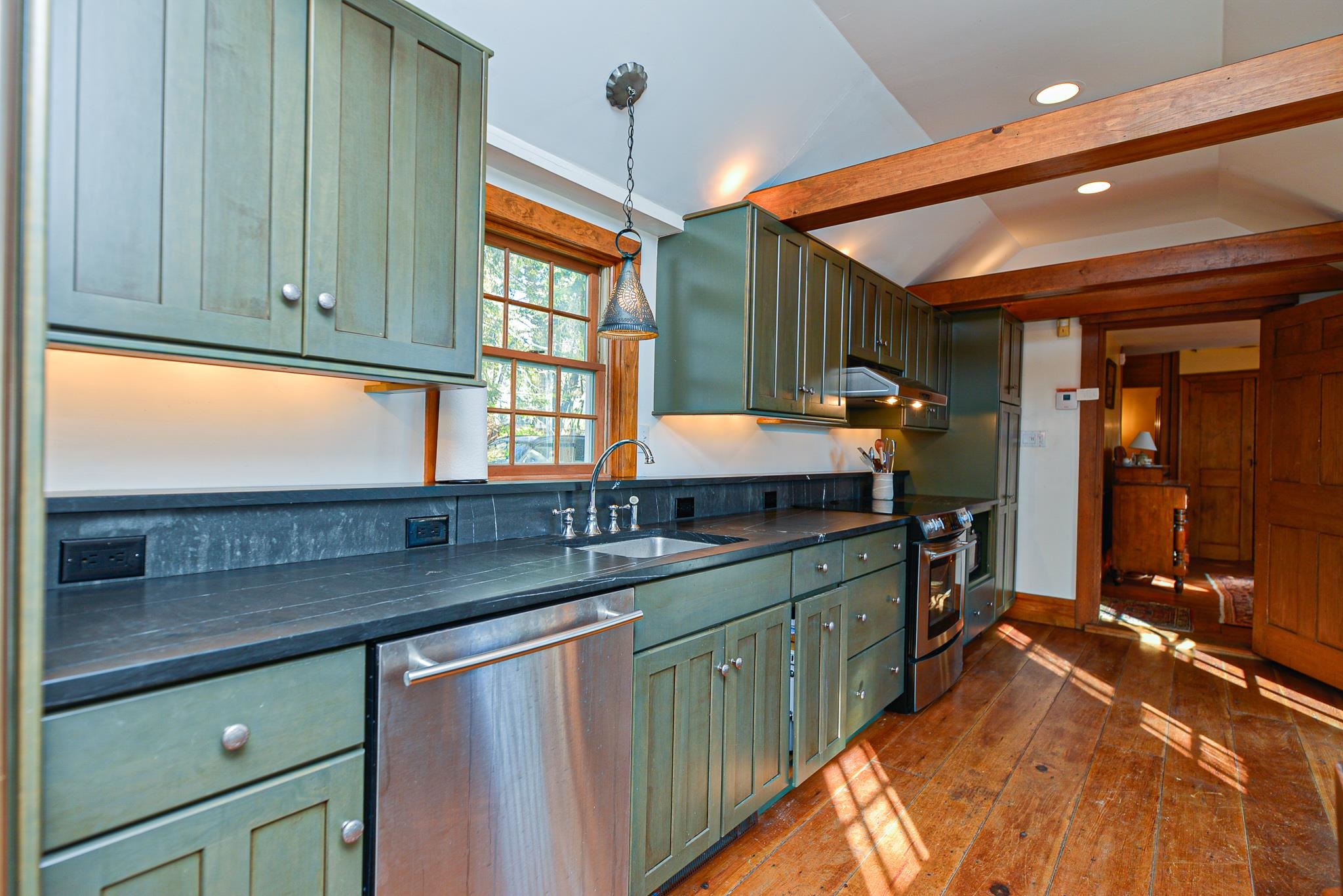 494 Province Road Gilmanton, NH 03237 - Photo 12 of 35