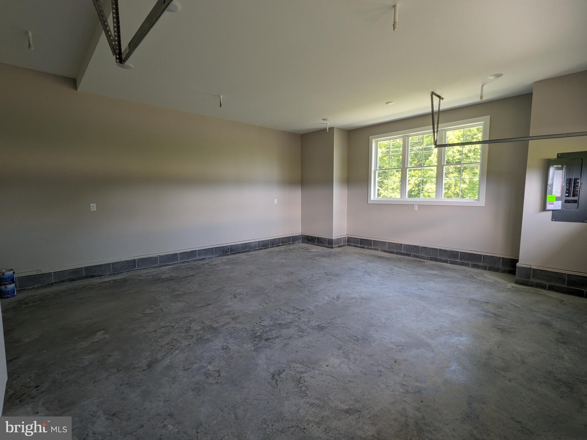 302 Hayden Road Centreville, MD 21617 - Photo 11 of 12 Spacious 2 car garage
