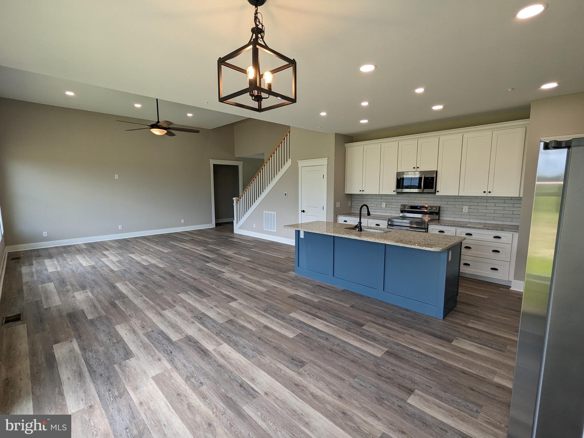 302 Hayden Road Centreville, MD 21617 - Photo 4 of 12 Gourmet kitchen with huge island