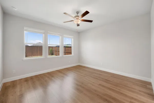 $2,290 | 430 Cherry Laurel Drive, Little Elm, TX 75068