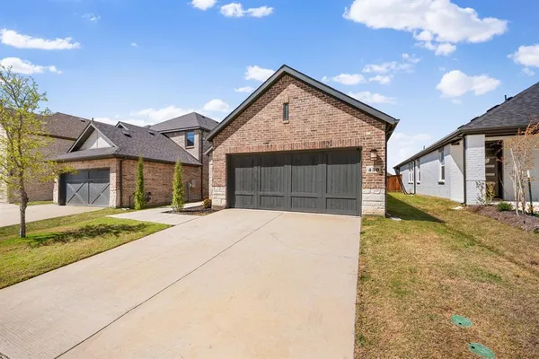 $2,290 | 430 Cherry Laurel Drive, Little Elm, TX 75068