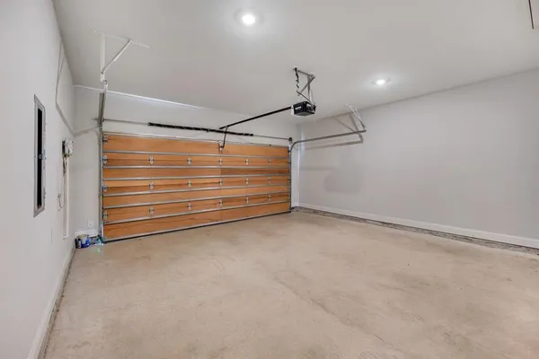 $2,290 | 430 Cherry Laurel Drive, Little Elm, TX 75068