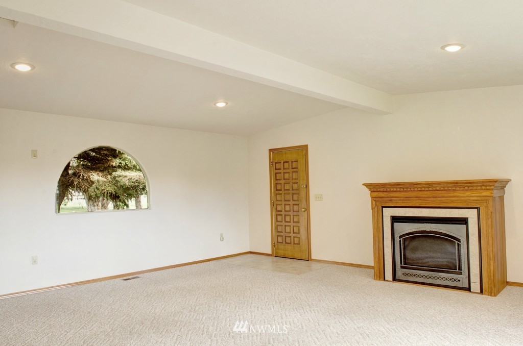 865 South Highland Road Othello, WA 99344 - Photo 4 of 25