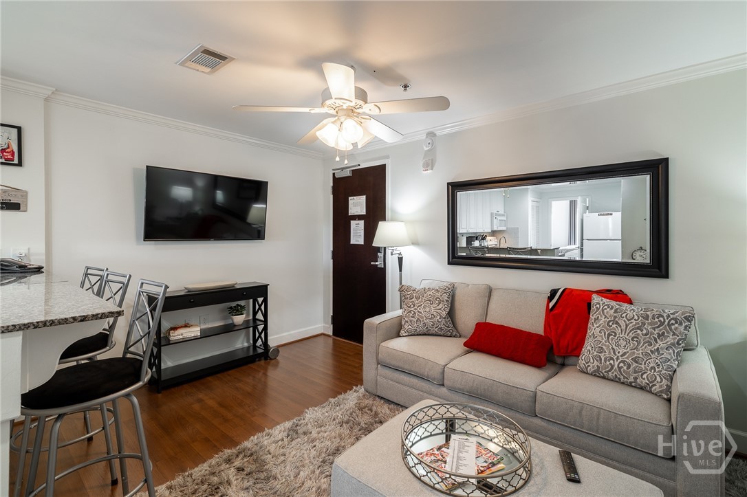 250 West Broad Street, Unit 708 Athens, GA 30601 - Photo 5 of 30