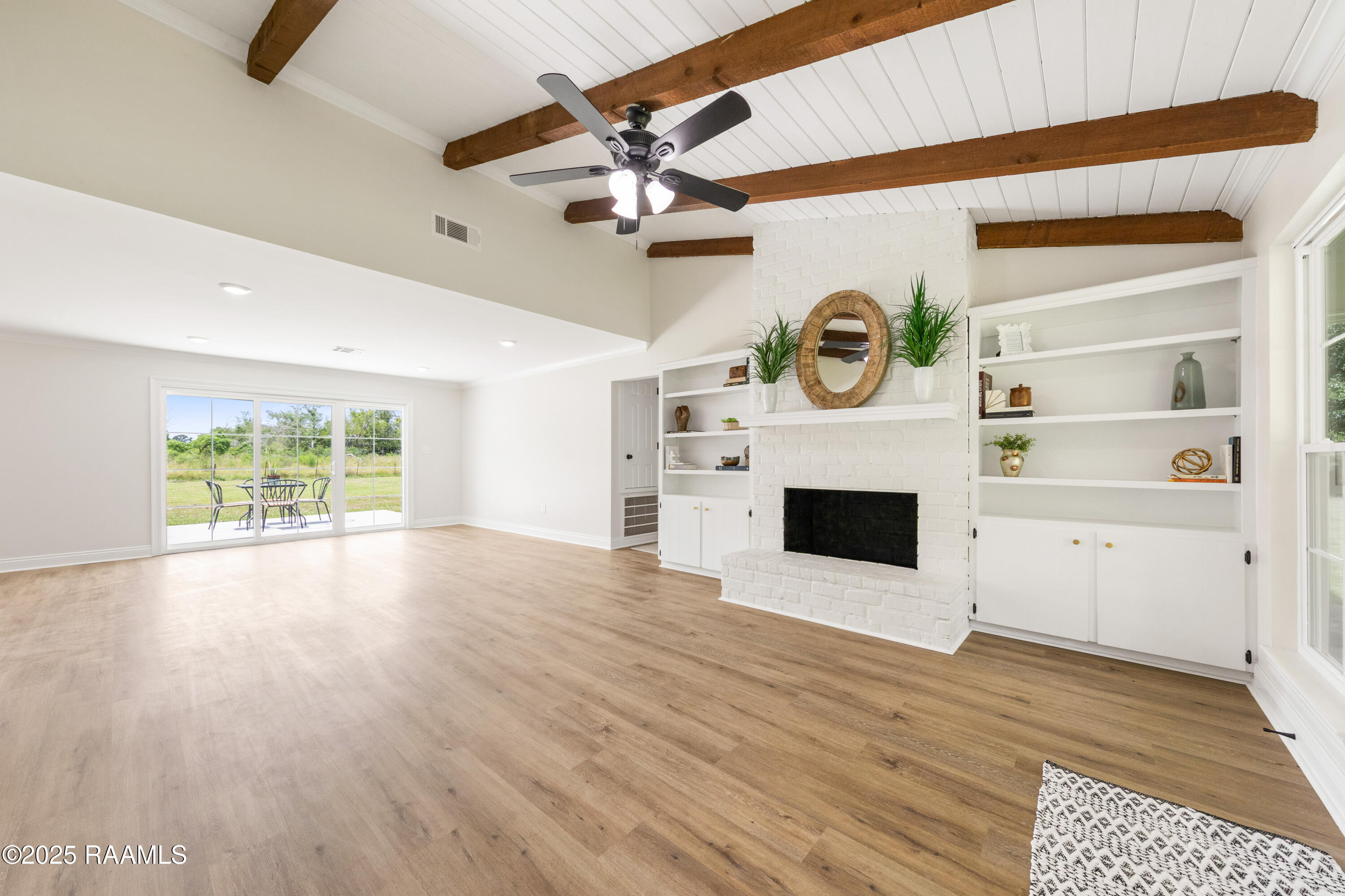 1616Guillot-28