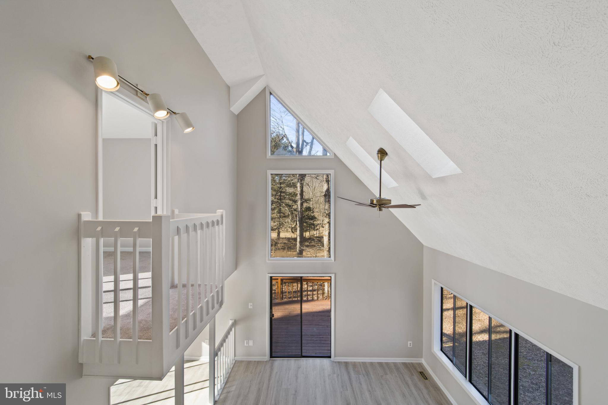 5353 Stratton Lane Broad Run, VA 20137 - Photo 42 of 65 Gallery Image 42