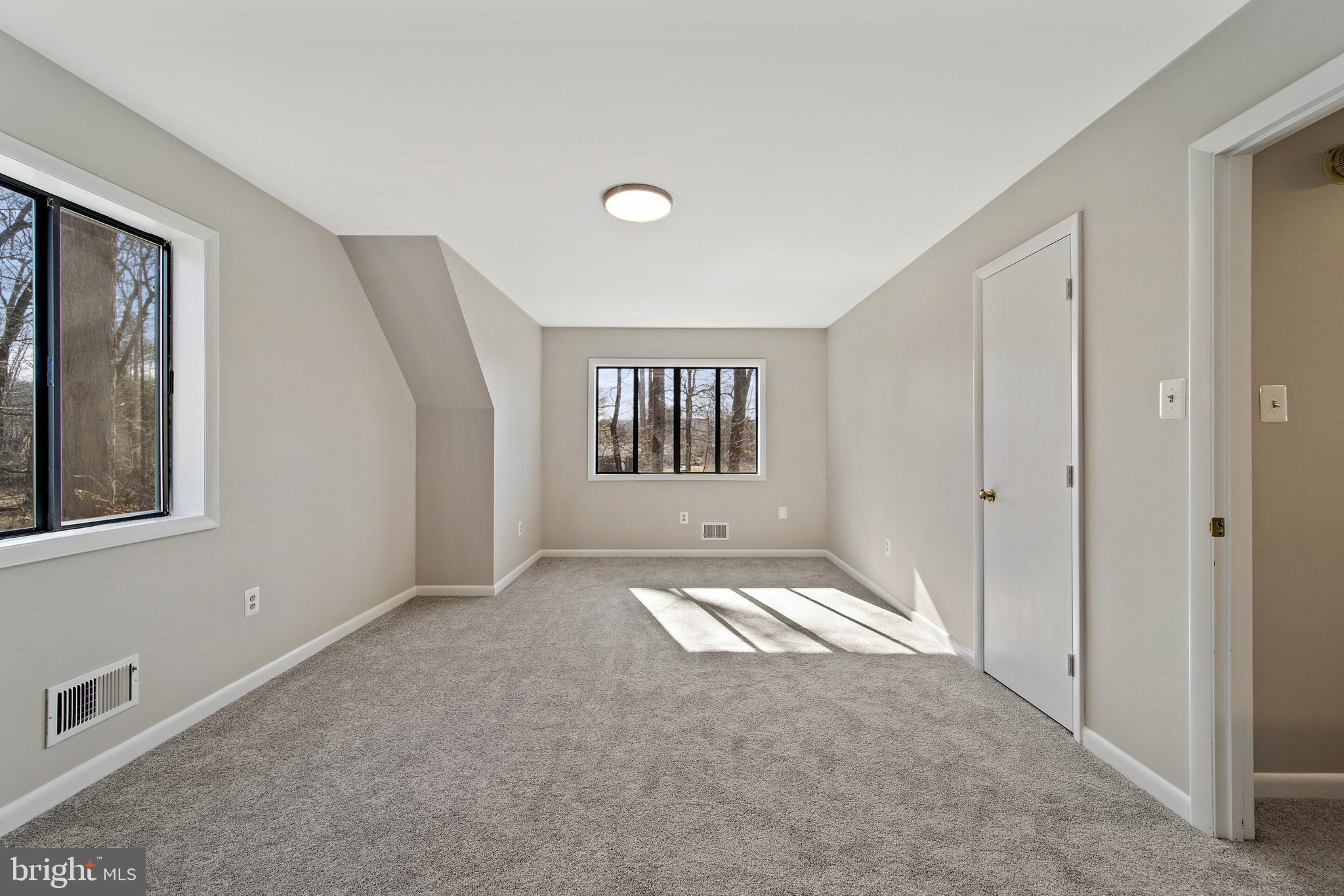 5353 Stratton Lane Broad Run, VA 20137 - Photo 60 of 65 Gallery Image 60