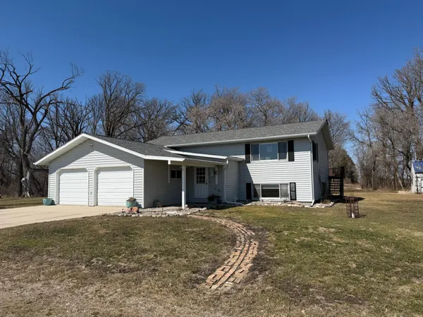 $349,900 | 37488 320th Street, Roseau, MN 56751