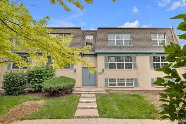 $205,000 | 9320 East Girard Avenue, Unit 3, Denver, CO 80231
