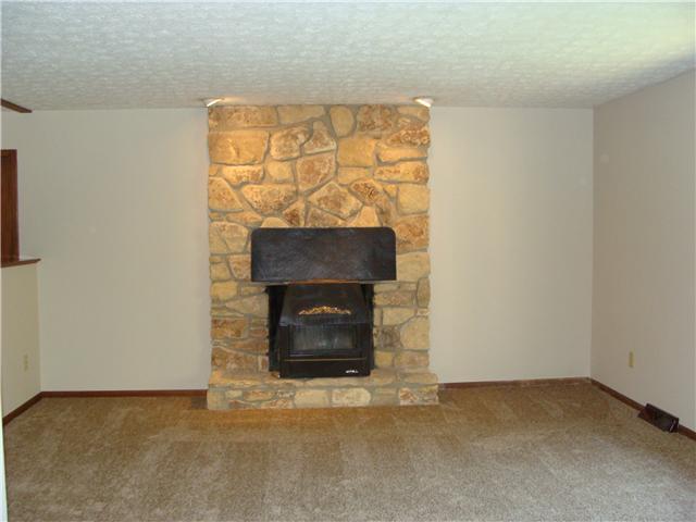 2227 Burnside Road Northwest Pataskala, OH 43062 - Photo 13 of 25