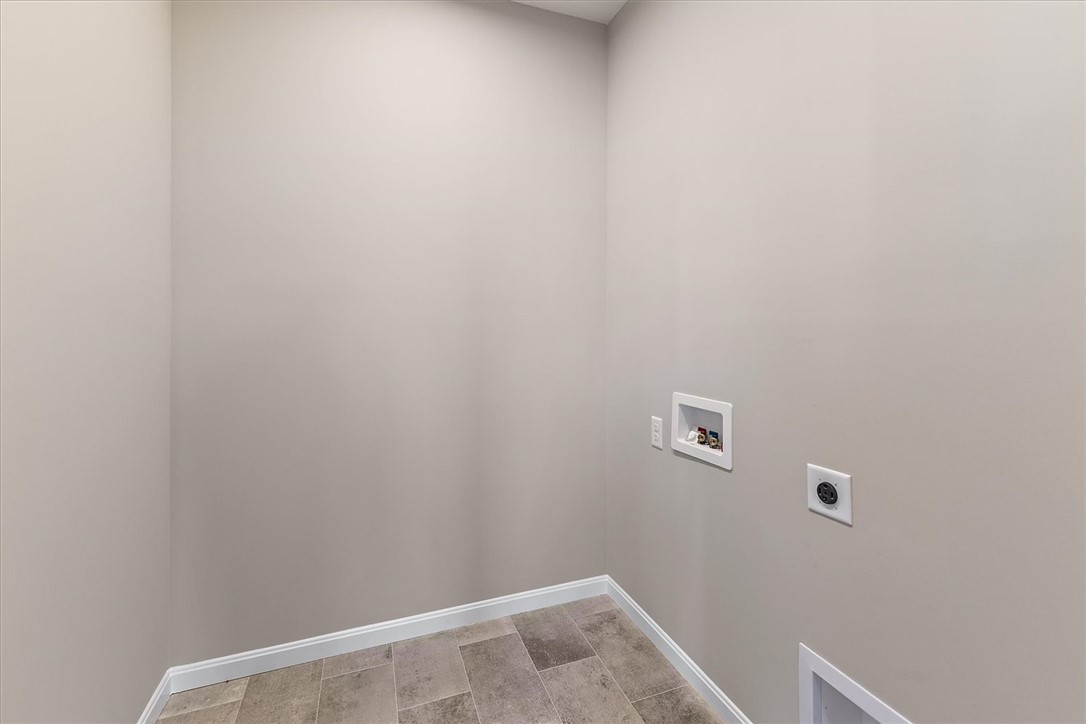 45 Ed Knoll Bend Springboro, OH 45066 - Photo 14 of 34