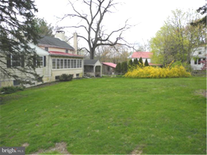 Exterior Side