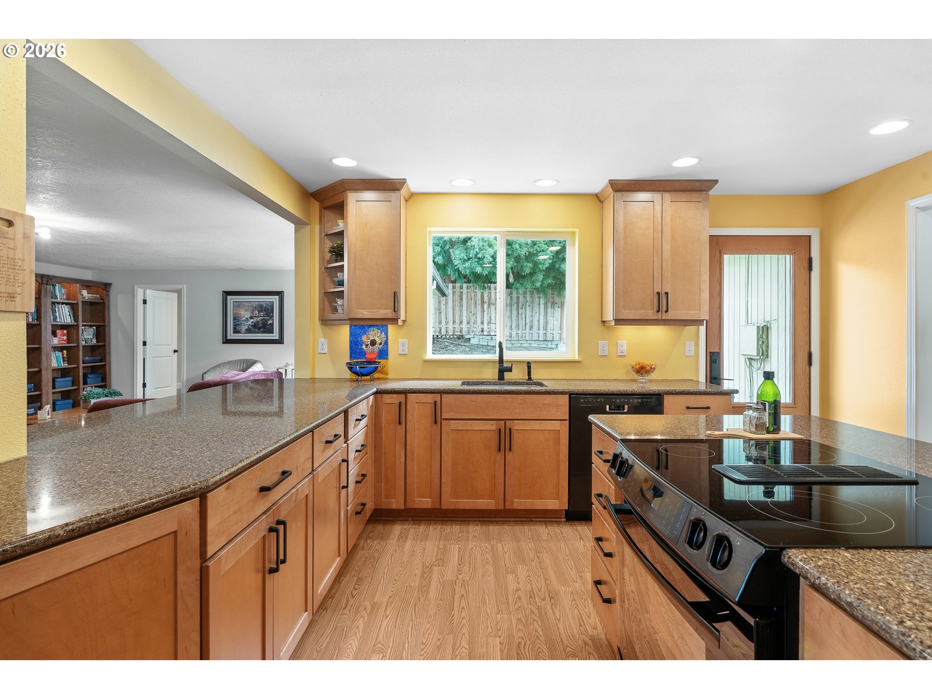 13520 Southwest Devonshire Drive Beaverton, OR 97005 - Photo 11 of 43