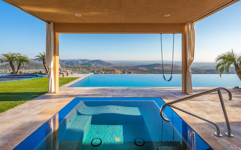937 Pearl Drive San Marcos, CA 92078 - Photo 29 of 54 a view of living room with a floor to ceiling window and yard