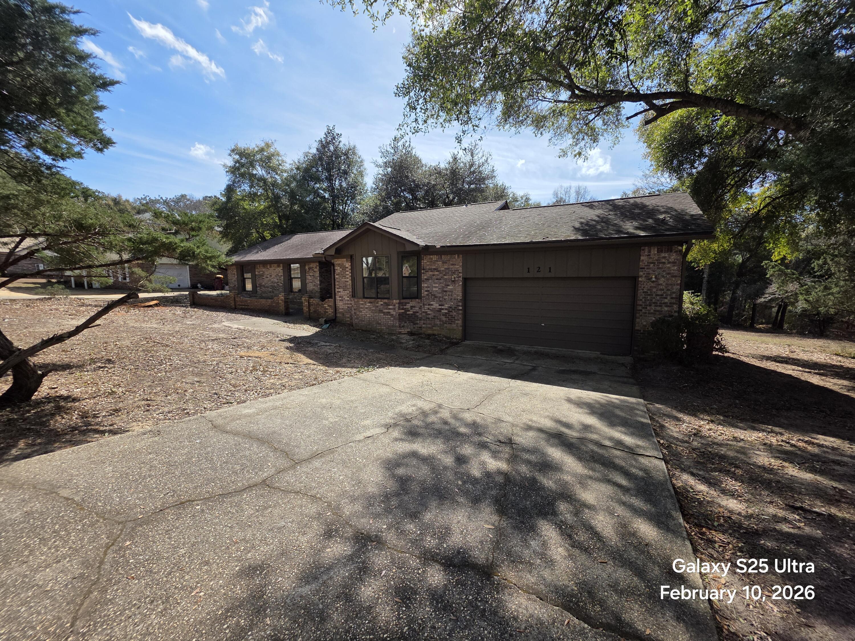 Undisclosed Address Crestview, FL 32536 - Photo 7 of 12 20260210_105518