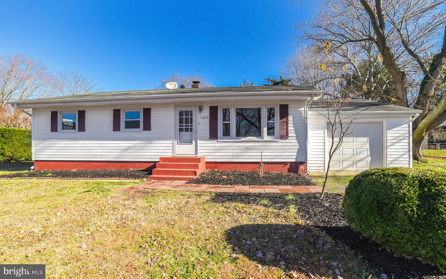 17698 St Inigoes Road St. Inigoes, MD 20684 - Photo 2 of 40