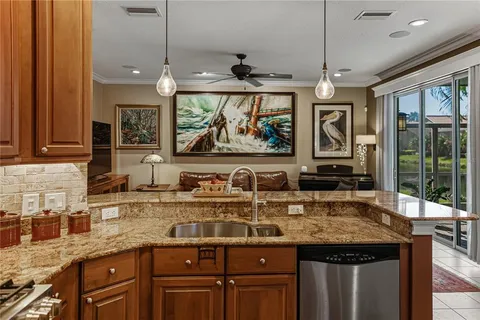 $949,900 | 313 10th Avenue East, Palmetto, FL 34221