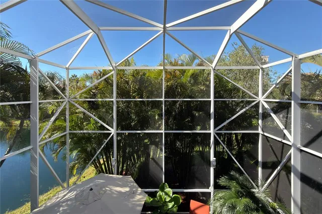 $949,900 | 313 10th Avenue East, Palmetto, FL 34221