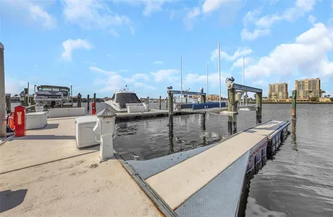 $925,000 | 313 10th Avenue East, Palmetto, FL 34221