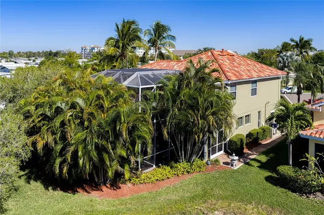 $949,900 | 313 10th Avenue East, Palmetto, FL 34221