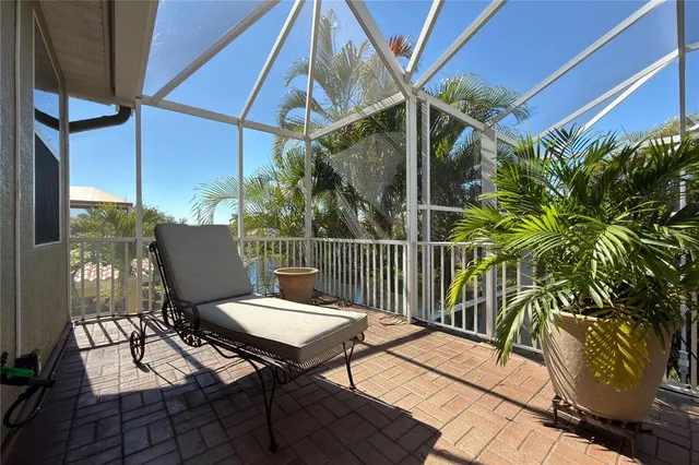 $949,900 | 313 10th Avenue East, Palmetto, FL 34221