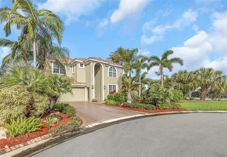 $925,000 | 313 10th Avenue East, Palmetto, FL 34221