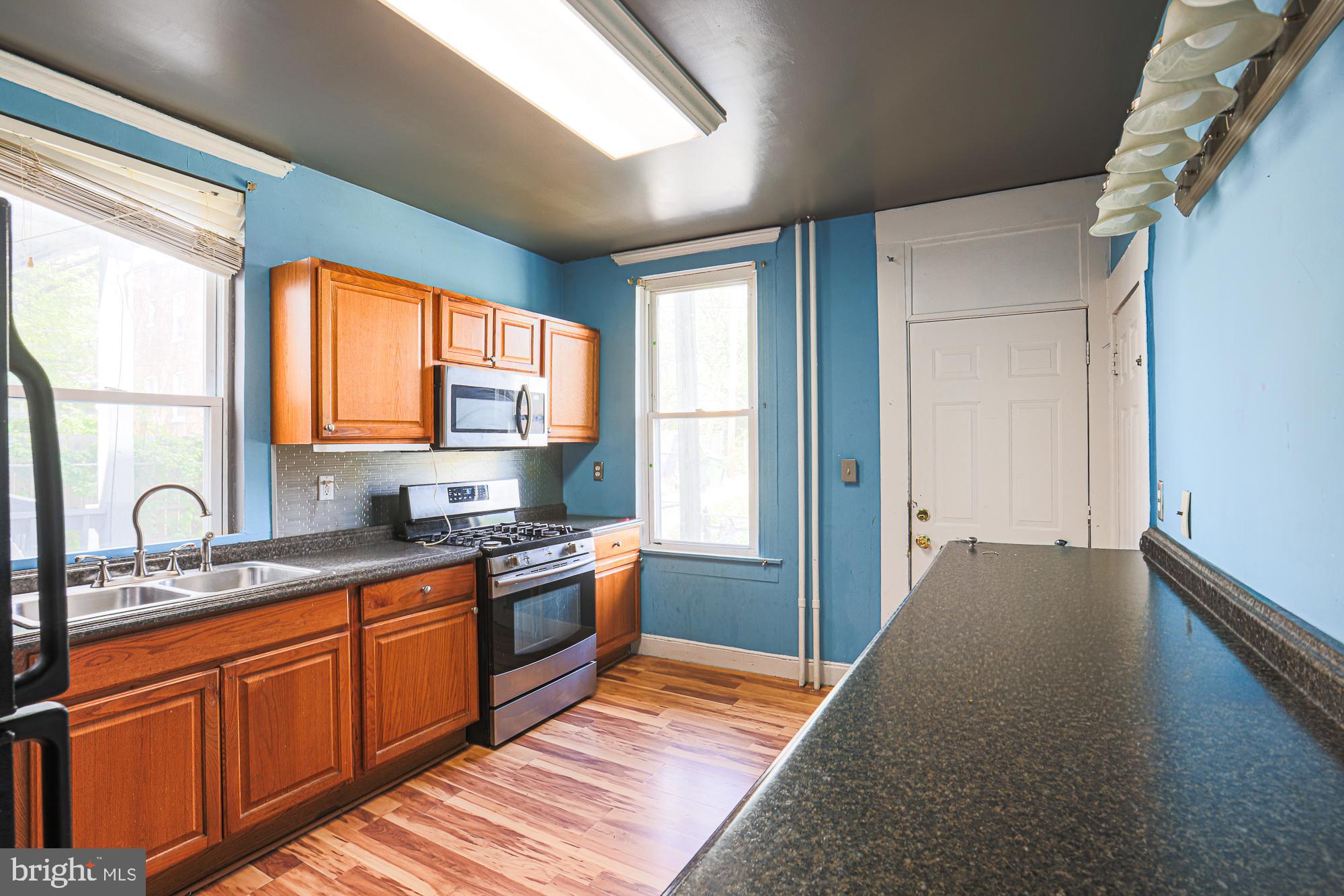 3128 Baker Street Baltimore, MD 21216 - Photo 20 of 43
