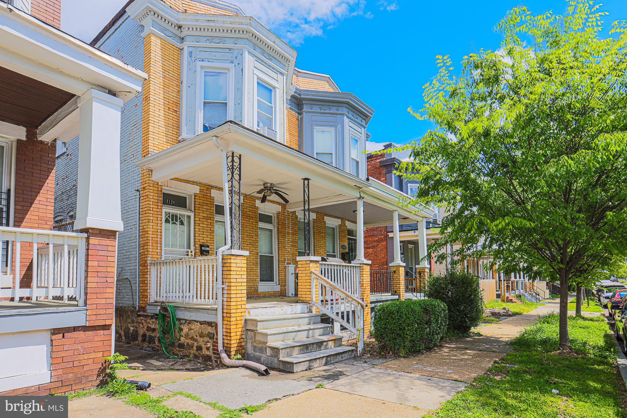 3128 Baker Street Baltimore, MD 21216 - Photo 2 of 43