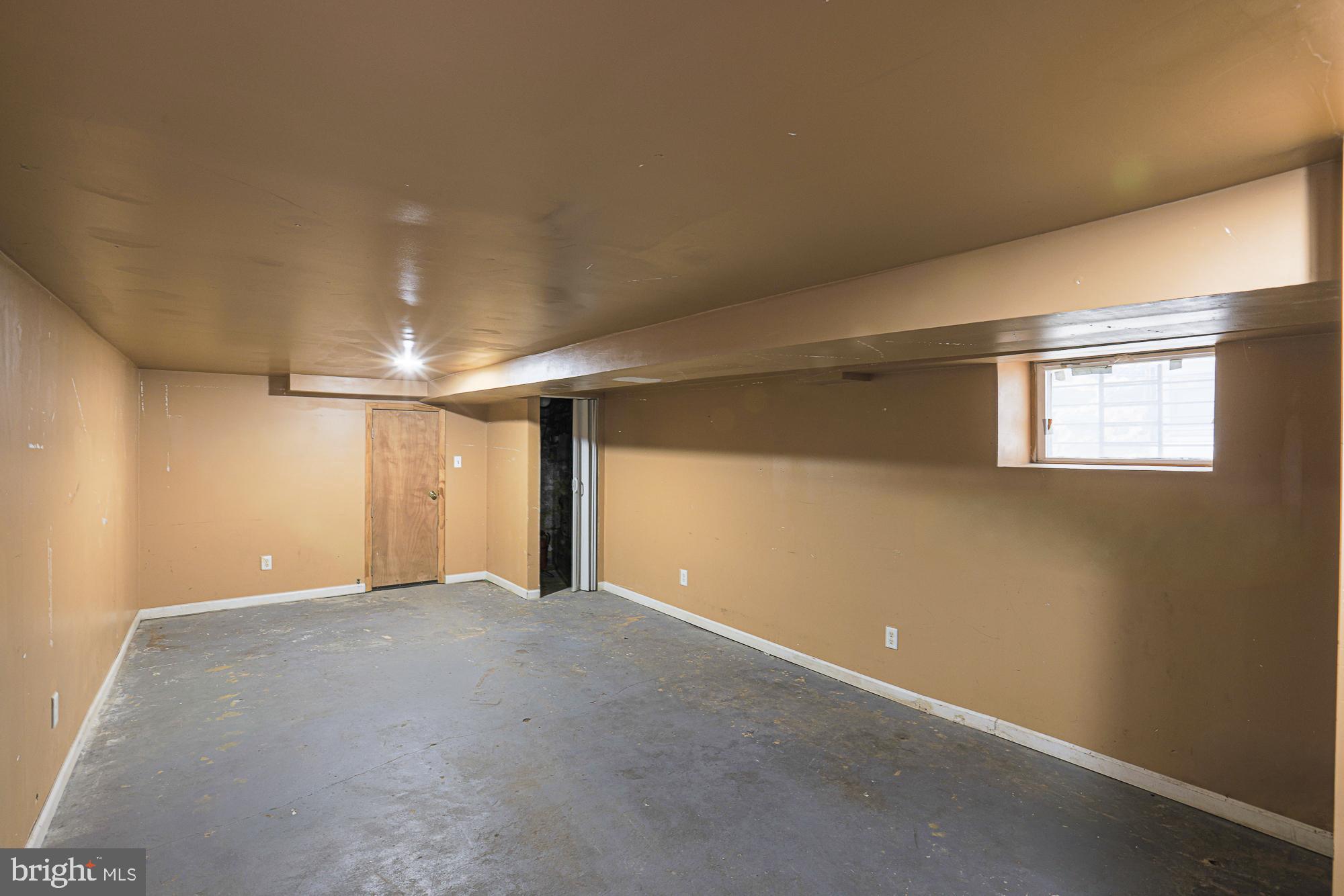 3128 Baker Street Baltimore, MD 21216 - Photo 28 of 43