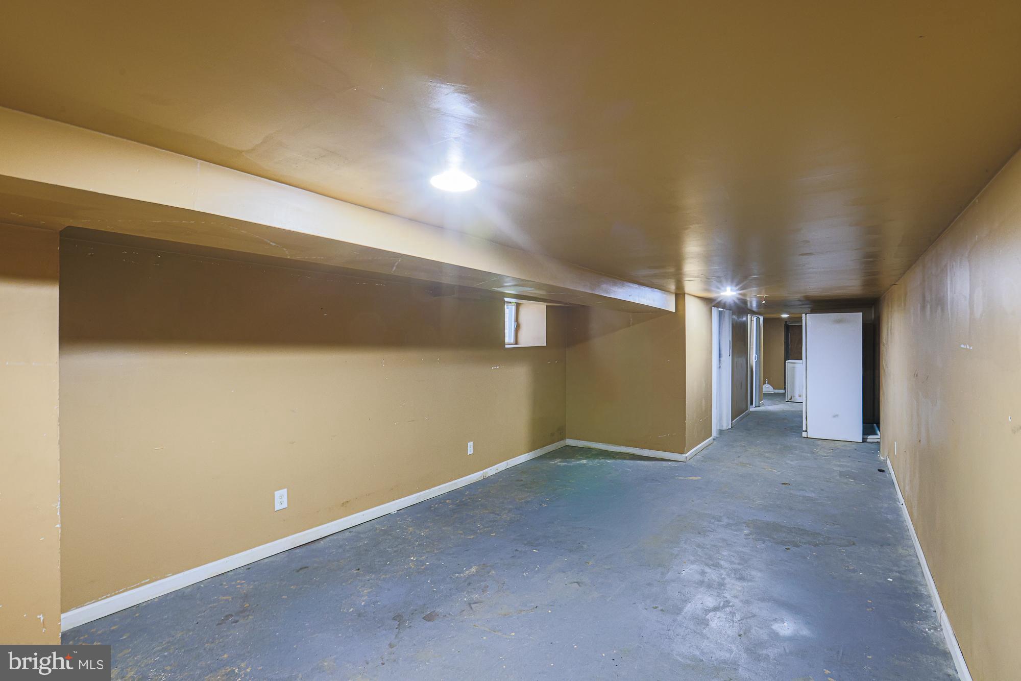 3128 Baker Street Baltimore, MD 21216 - Photo 29 of 43