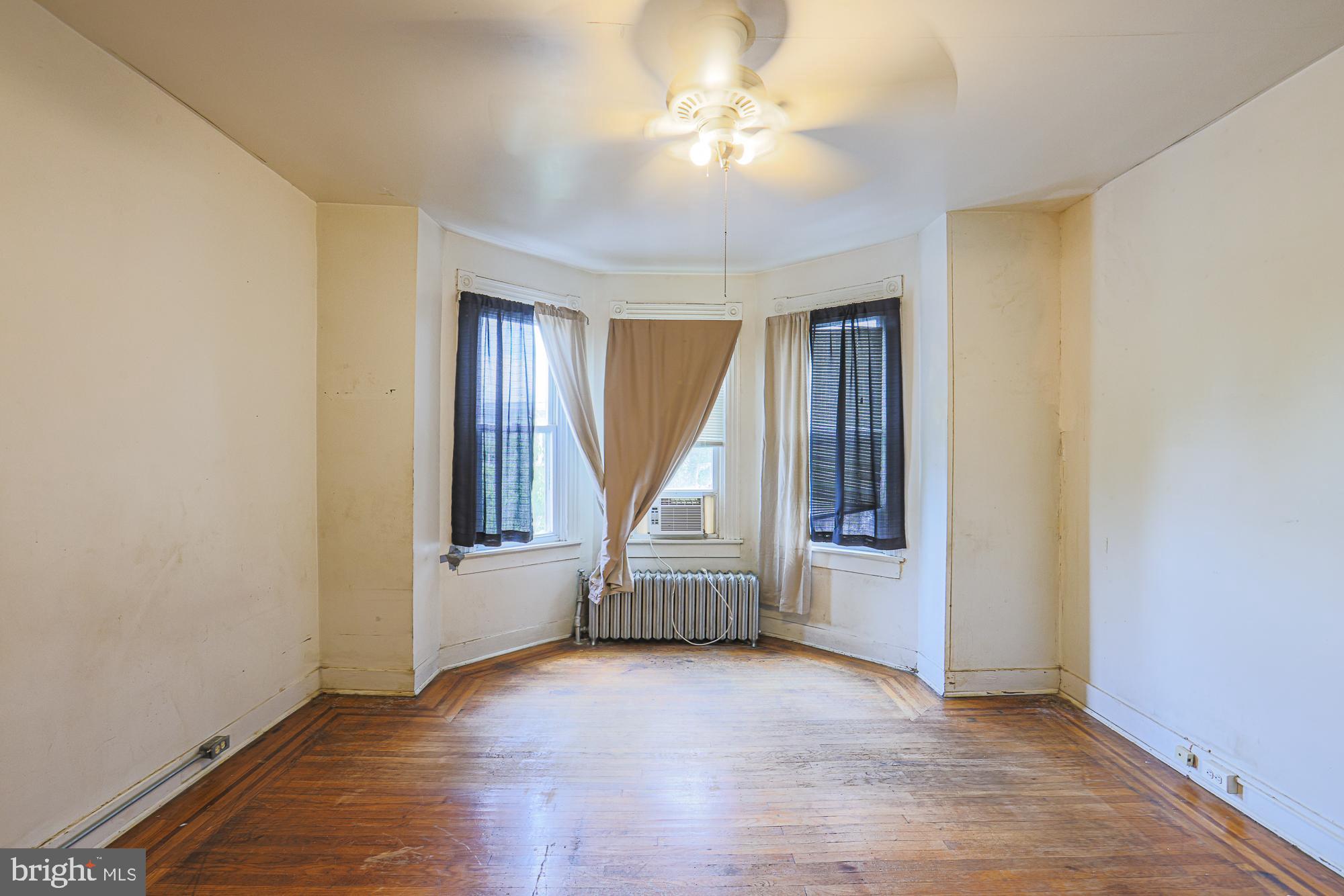 3128 Baker Street Baltimore, MD 21216 - Photo 33 of 43