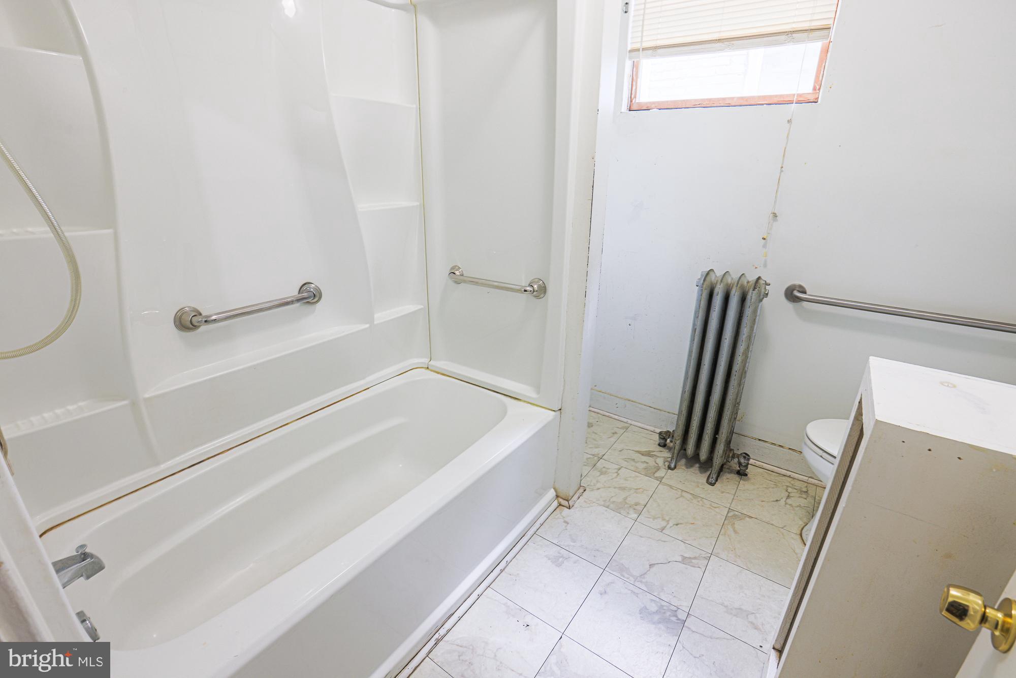 3128 Baker Street Baltimore, MD 21216 - Photo 36 of 43