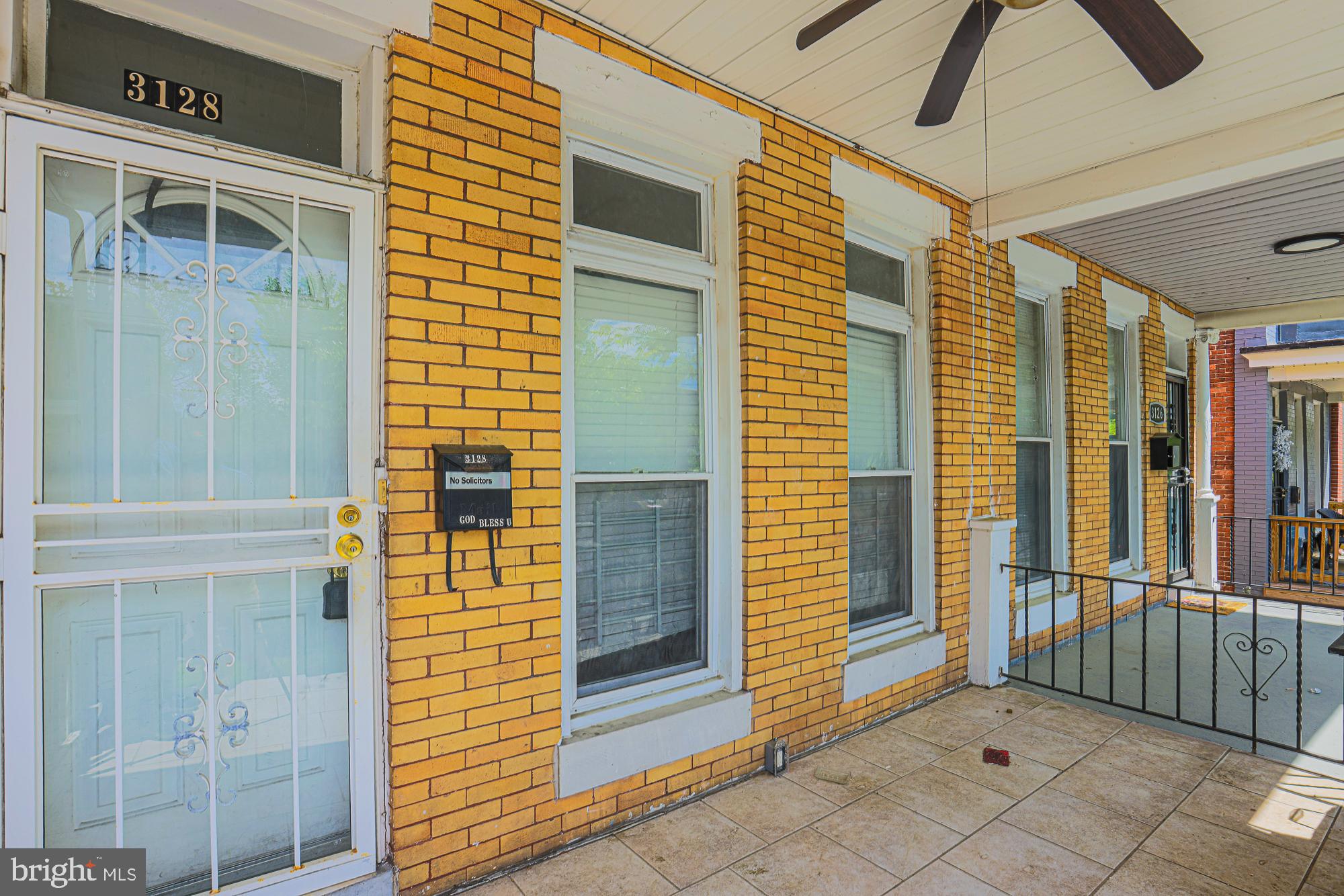 3128 Baker Street Baltimore, MD 21216 - Photo 9 of 43