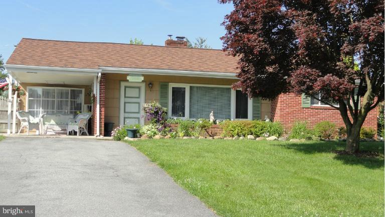 11302 Manse Road Hagerstown, MD 21740 - Photo 1 of 29 Exterior (Front)