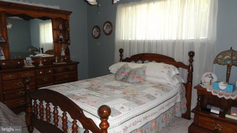 11302 Manse Road Hagerstown, MD 21740 - Photo 23 of 29 Bedroom2