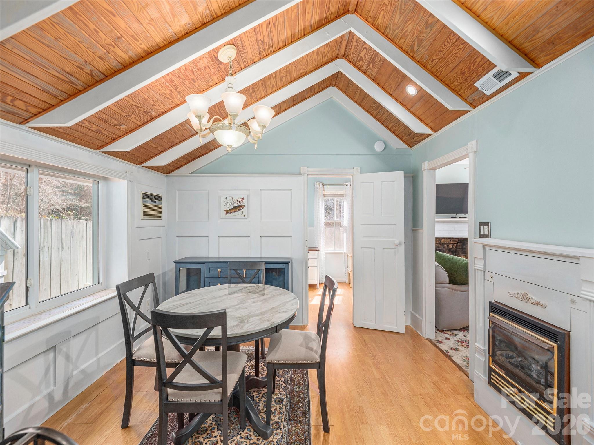 897 Dark Ridge Road Sylva, NC 28779 - Photo 7 of 39