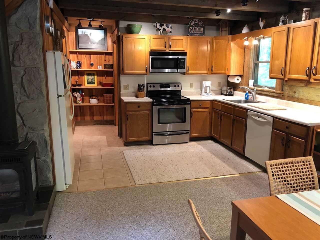 381 Bobcat Road Davis, WV 26260 - Photo 7 of 20 Gallery Image 7