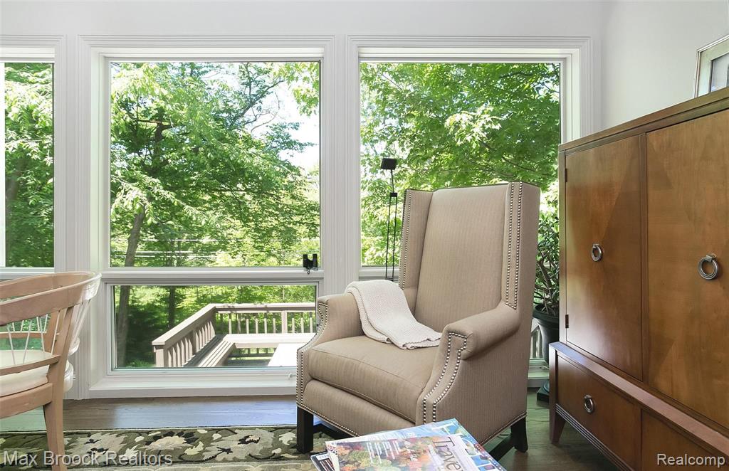 19248 Riverside Drive Beverly Hills, MI 48025 - Photo 15 of 54