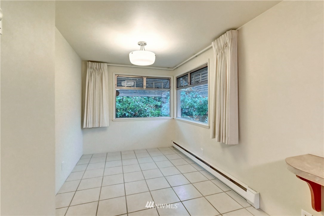 19722 13th Drive Southeast Bothell, WA 98012 - Photo 12 of 21 a view of an empty room and window