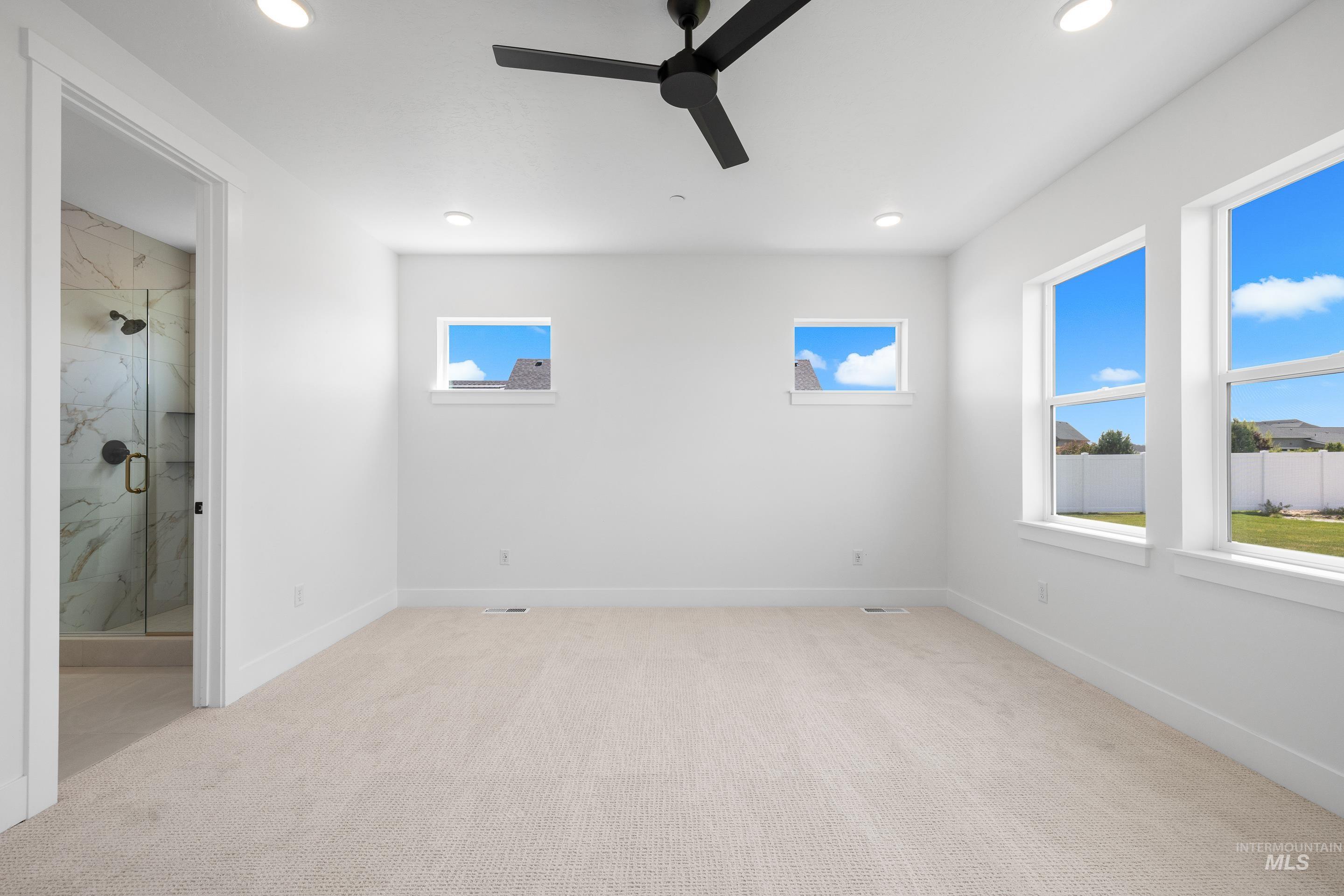 15359 Rhodes Court Caldwell, ID 83607 - Photo 14 of 32