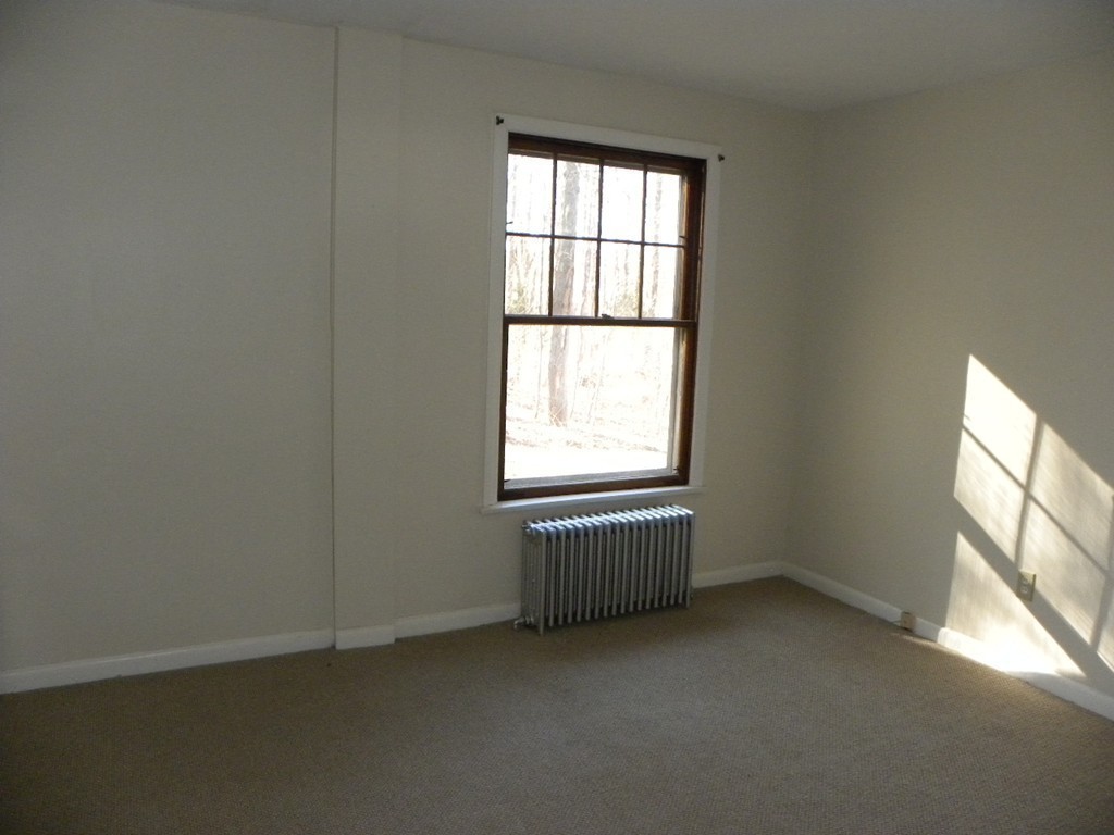 54 Worcester Road Charlton, MA 01507 - Photo 15 of 29